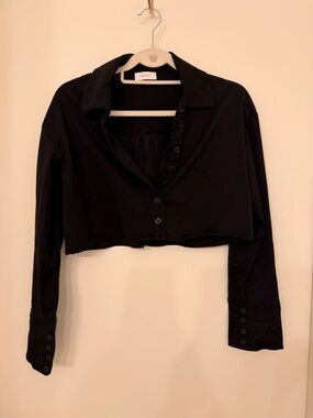 MESHKI Black Cropped Button-Front Collared Top